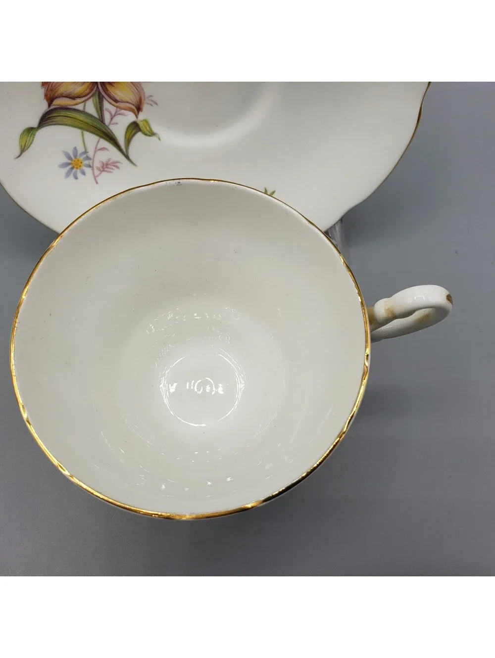 VTG Royal Ascot Teacup & Saucer Orange Purple Flower Bone China England Gold